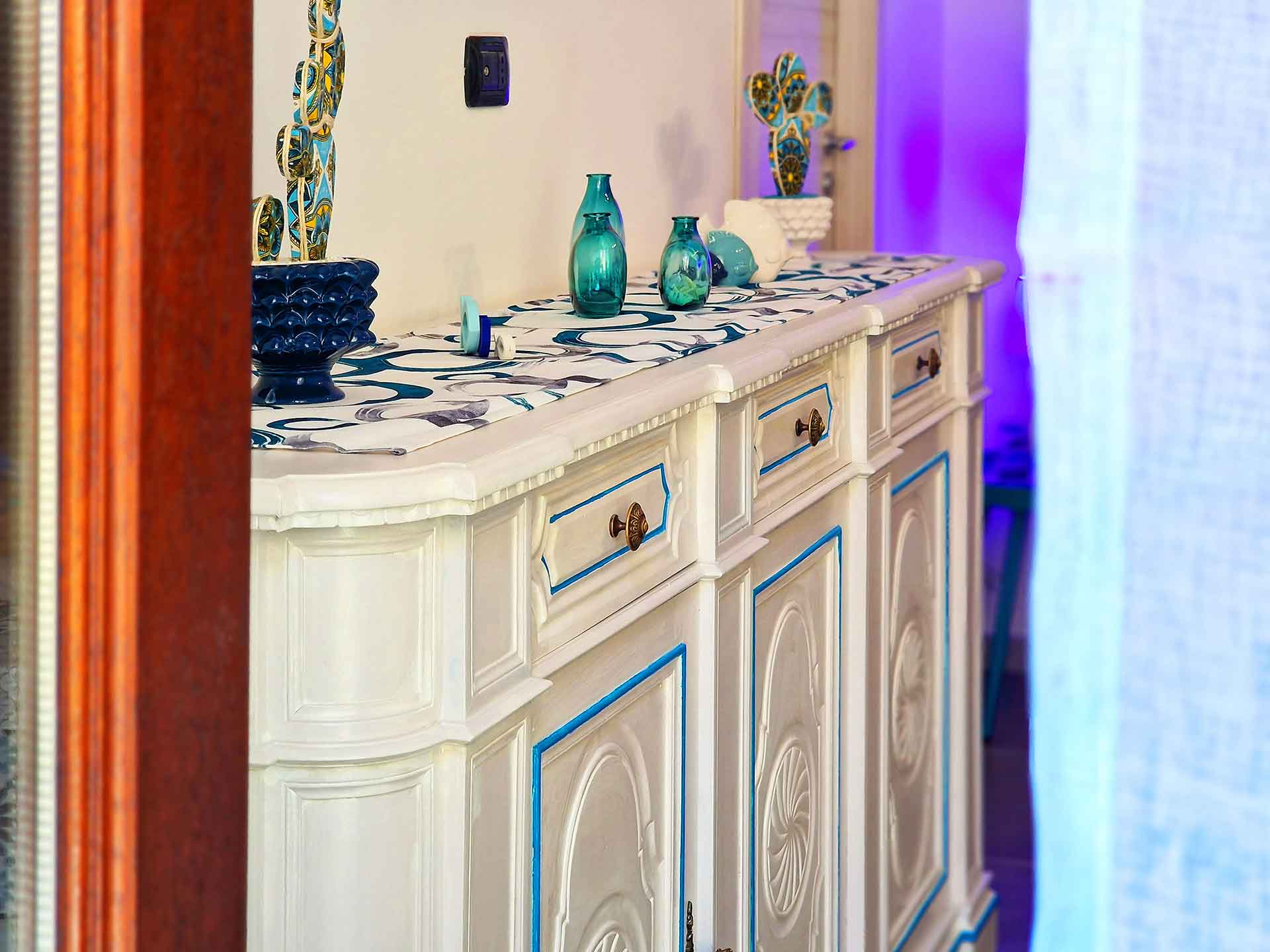 HOME-CASA-BLU-02.jpg